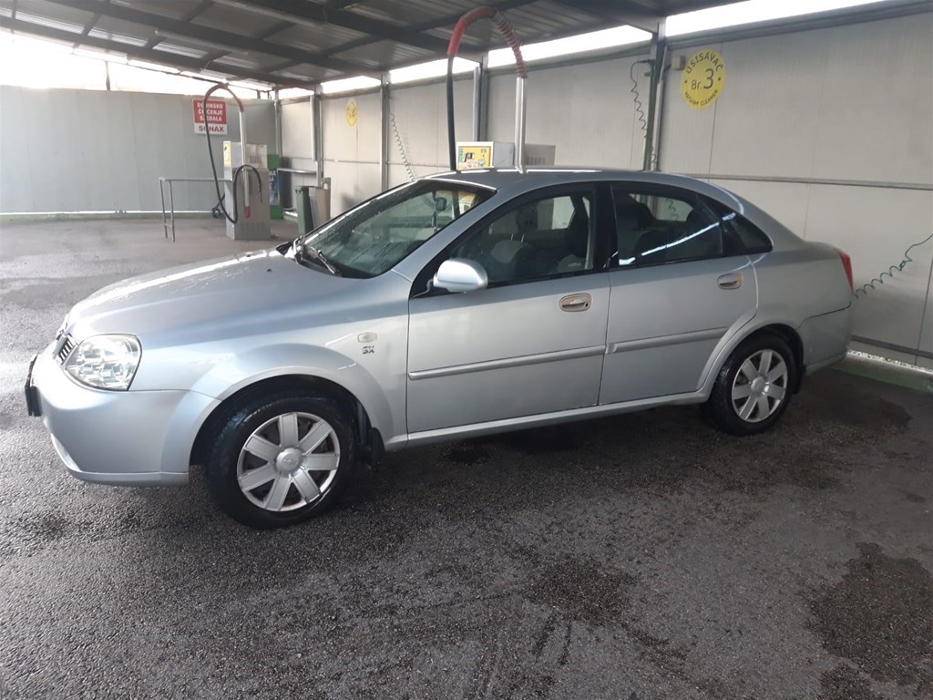 Chevrolet lacetti nubira