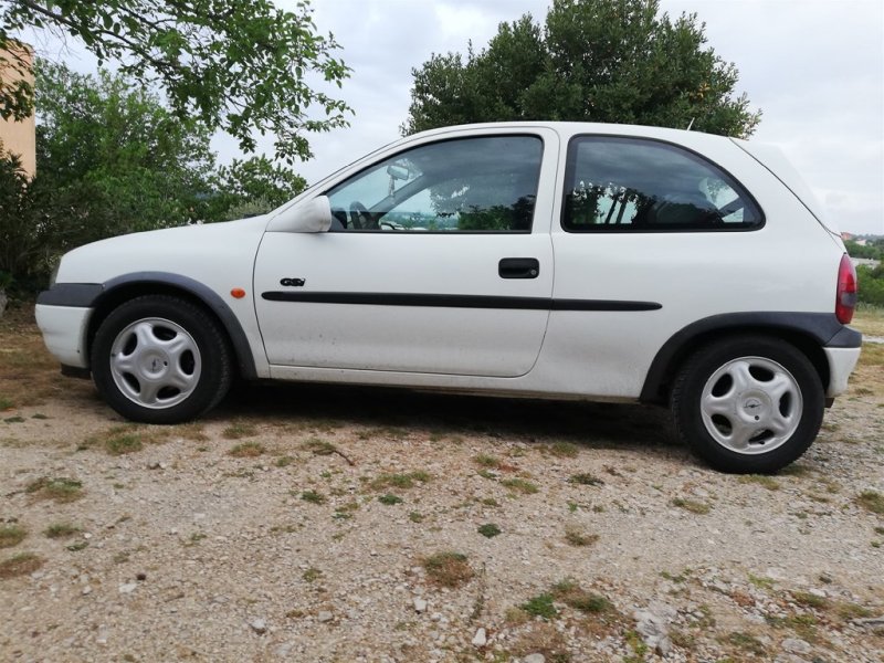 opel corsa 16 16v gsi  index oglasi