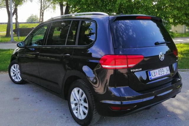 vw touran 1,6 tdi bmt dsg automatik registriran do 2/2021