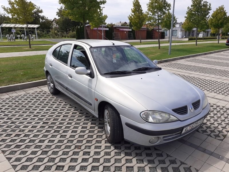 Df049 renault megane 2