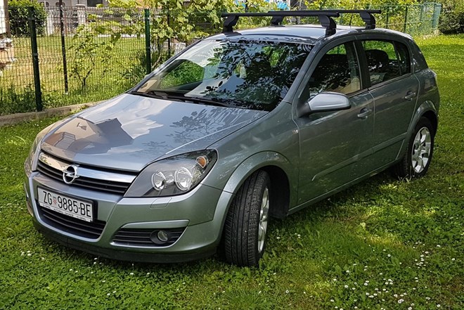 Opel astra h cosmo