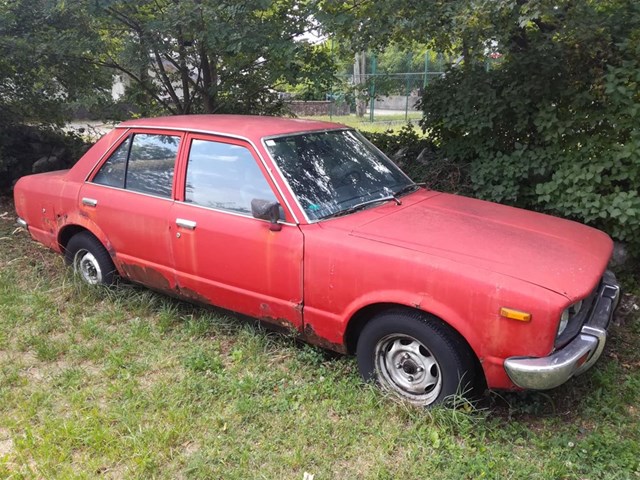 Toyota carina 1600 st