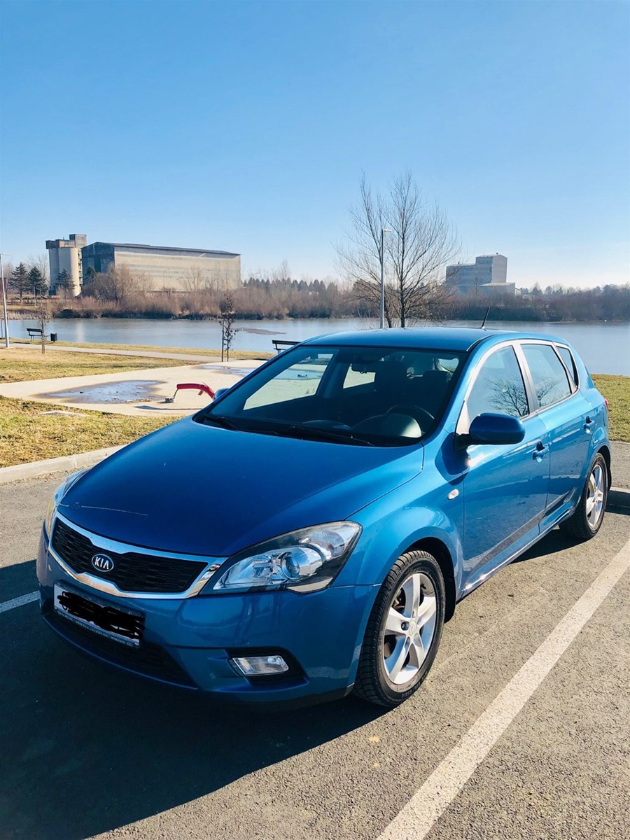 Kia ceed hb luxe