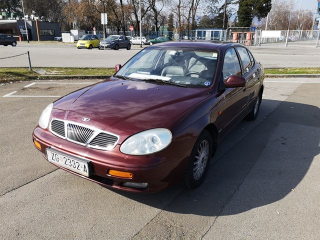 Daewoo leganza 1999