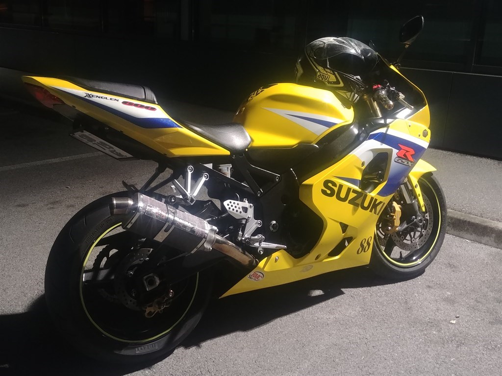 Suzuki gsxr 600 k5