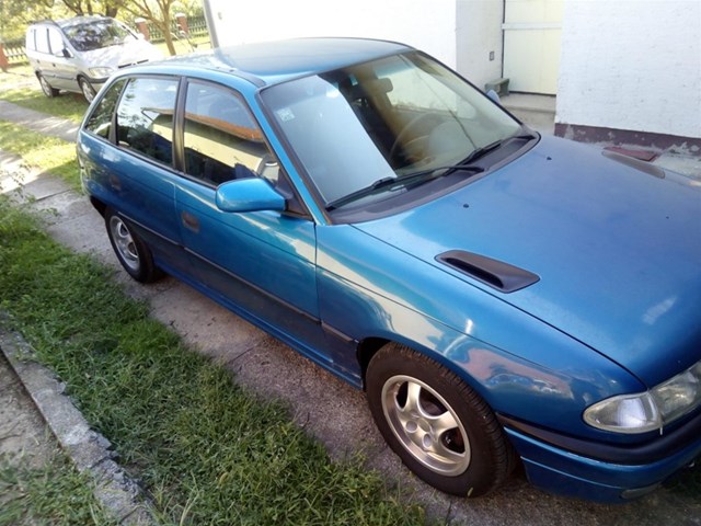 Opel astra f 1997