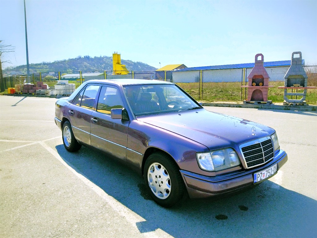 Мерседес w124 e200