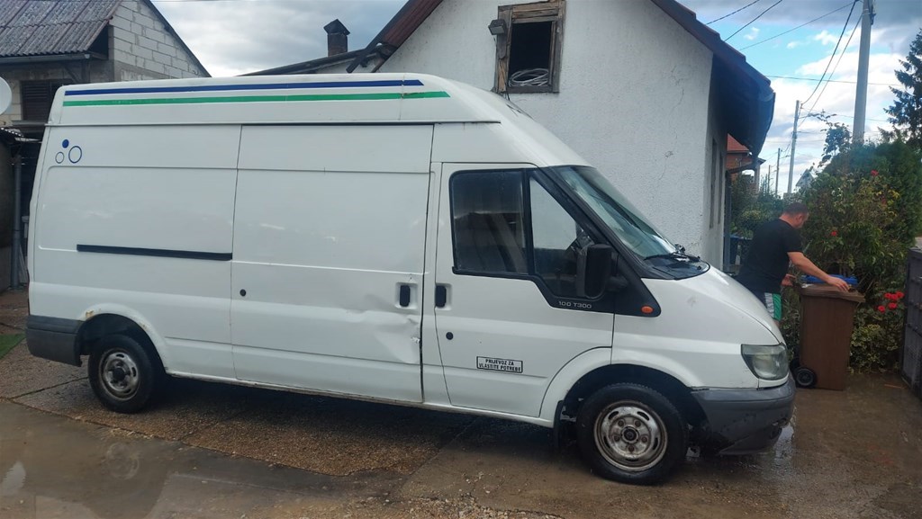 Ford kombi transit 8000kn | INDEX OGLASI