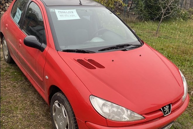 Peugeot 206 1.1 2001. | INDEX OGLASI