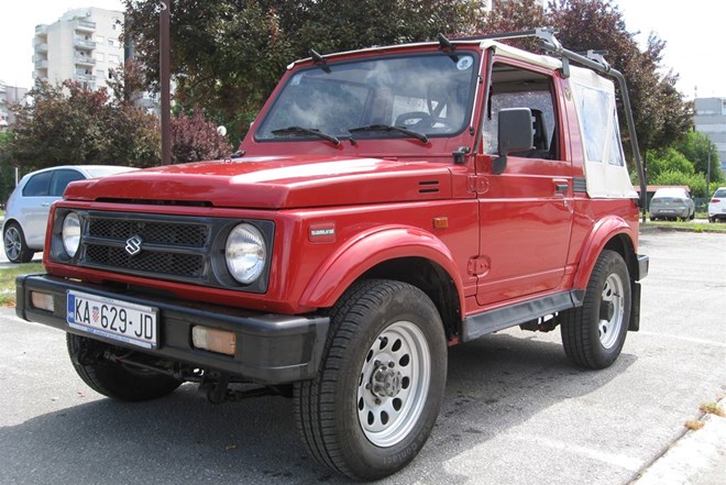 Suzuki samurai sj413