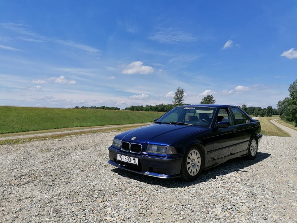 Bmw 318 2021