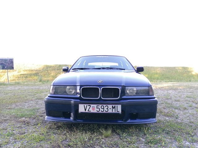 Bmw 318 2021