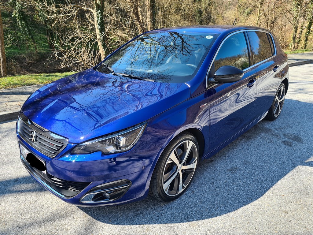 Peugeot 308 2