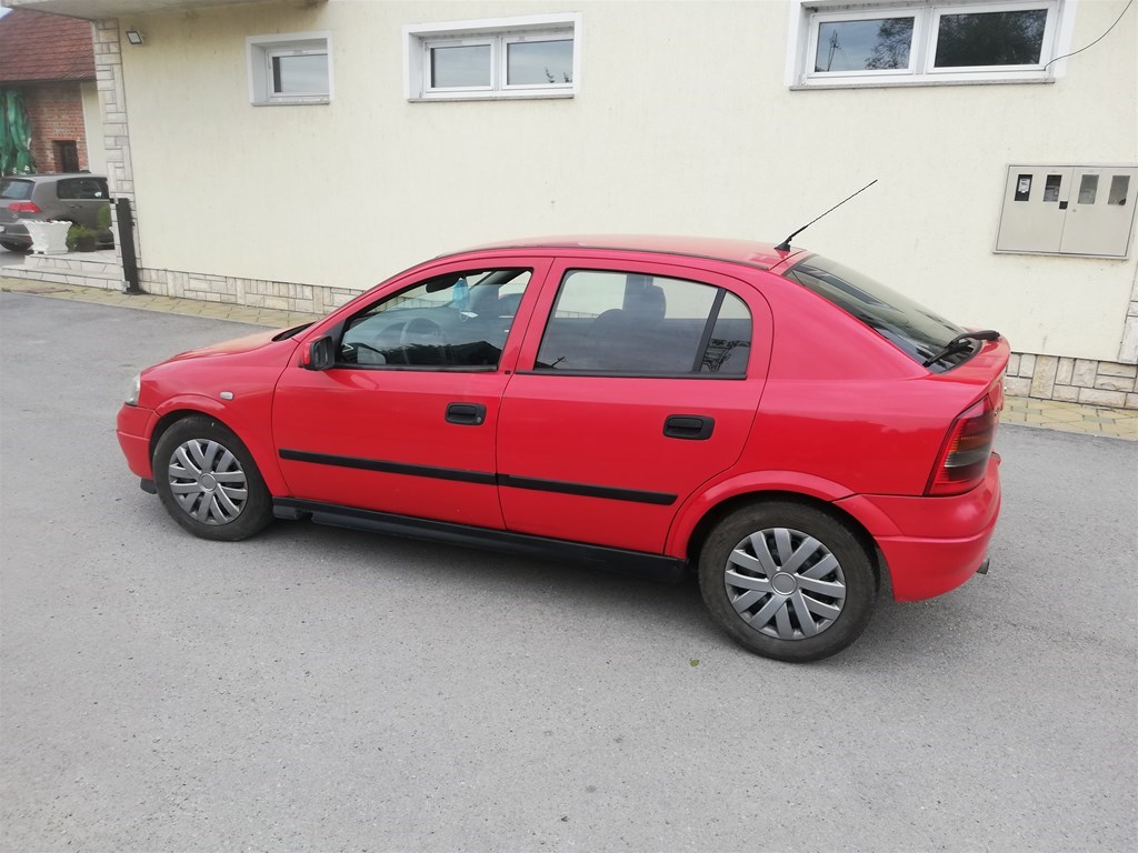 Opel astra 2 двери