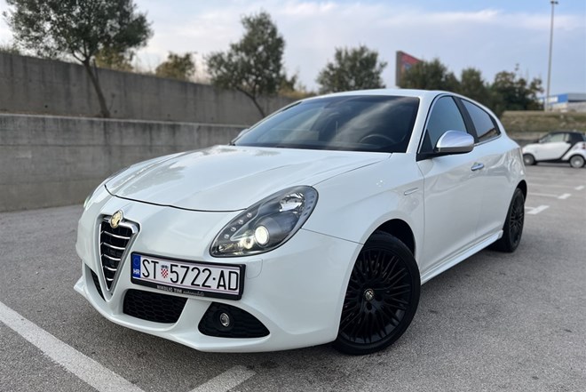 Alfa Romeo Giulietta 2.0 JTDm, Veloce,170ks, automatik, F1,Reg do 10/