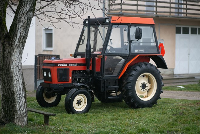 Zetor 3320 | INDEX OGLASI