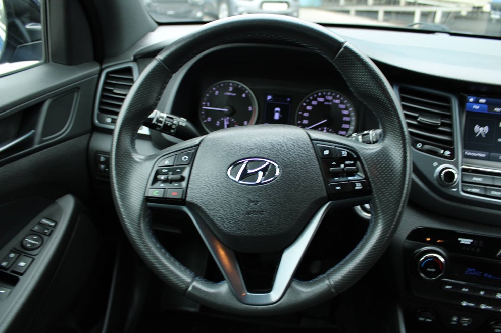 Hyundai Tucson 1.7 CRDi AUTOMATIK *NAVIGACIJA,LED,KAMERA*