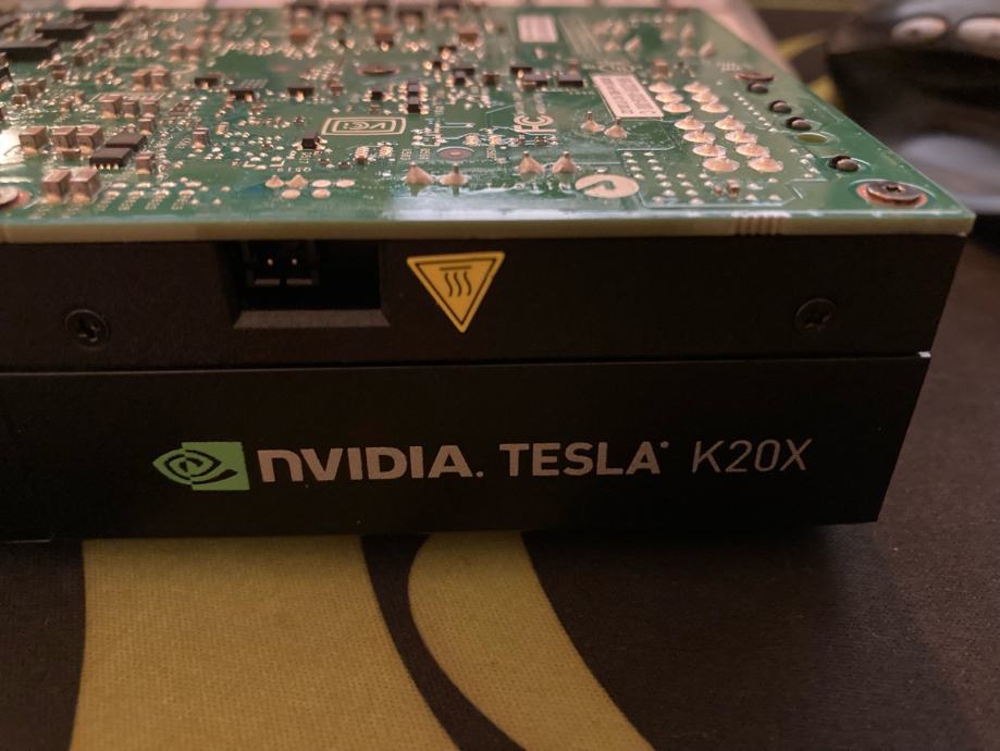 nVidia Tesla K20Xm akcelerator INDEX OGLASI